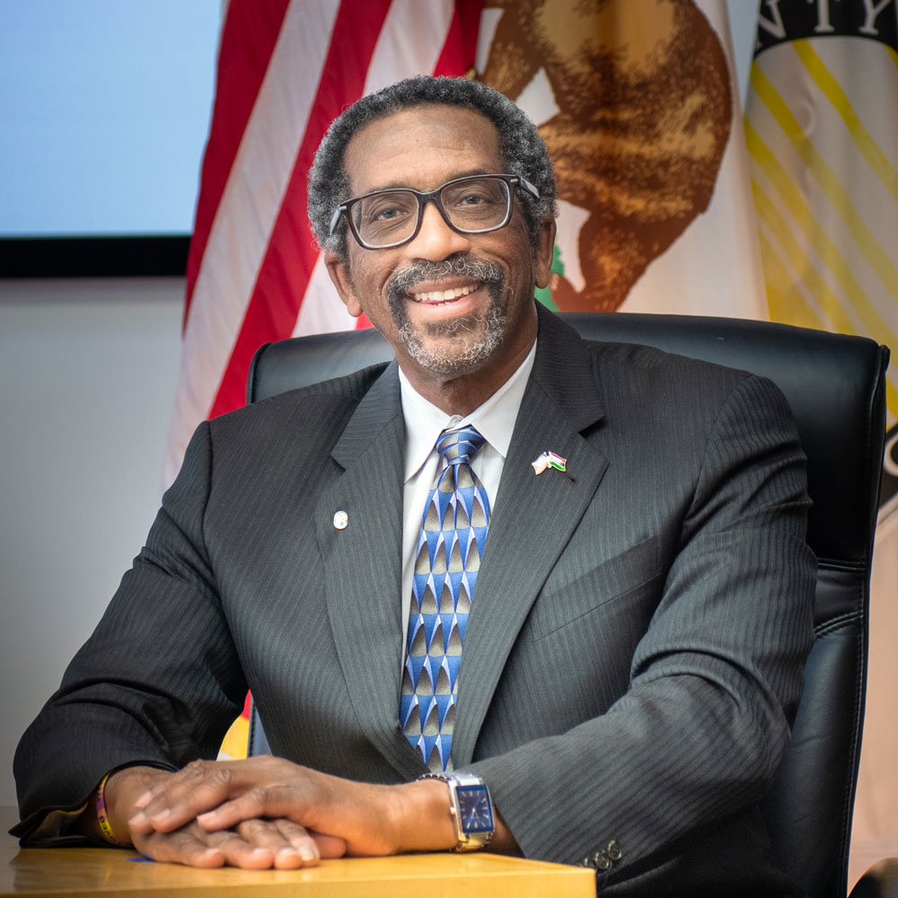 Photo of District 4 Supervisor Nate Miley.